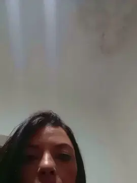 Cam4 Free Live Porn of flor229