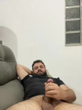Cam4 Live Porn of gleison40