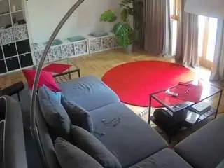 Camsoda Adult Webcams of voyeurcam-julmodels-living-4