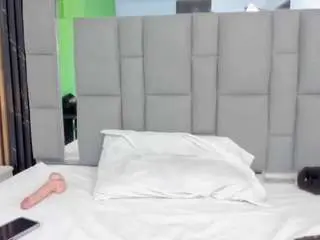 Camsoda Free Porn Cam of brunette-nicol