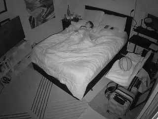 Camsoda Adult Video Chat of voyeurcam-hornyhostel-01