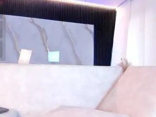 Camsoda Nude Webcam of arianarousee