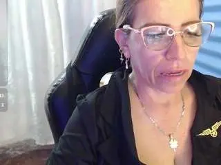Camsoda Private Sex Chat of chayla-ruiz