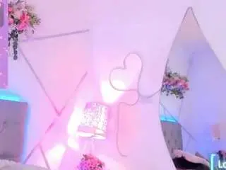 Camsoda Live Sex Cam of emmaaa-stoonee