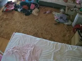 Camsoda Adult Webcam of voyeurcam-julmodels-whitebed-5