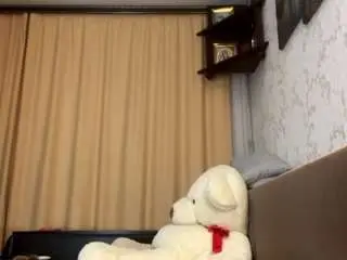 Camsoda Nude Webcam of yeelouvier