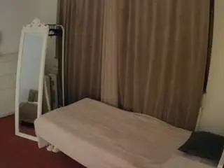 Camsoda Free Porn Cam of voyeurcam-julmodels-reallife-3