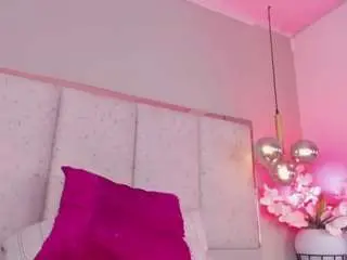Camsoda Watch Live Sex Cams of carolyne-parker