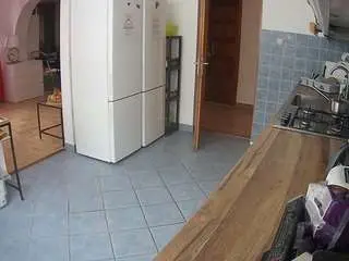 Camsoda Adult Webcams of voyeurcam-julmodels-kitchen