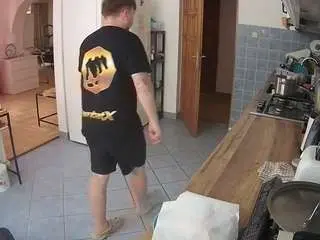 Camsoda Private Sex Chat of voyeurcam-julmodels-kitchen
