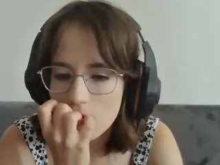 Camsoda Nude Webcam of lucinabingert