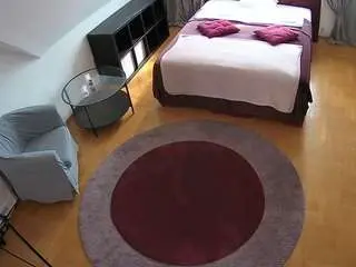 Camsoda Sex Chat of voyeurcam-julmodels-whitebed-1