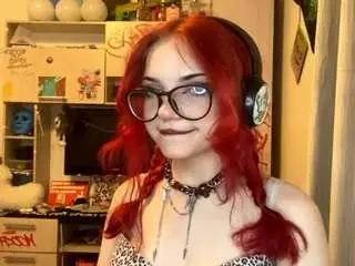 Camsoda Sex Cam of redheadcatxdd