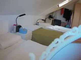 Camsoda Adult Video Chat of voyeurcam-julmodels-bed-4