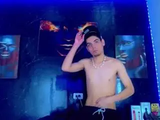Camsoda Free Porn Cam of luxecouple