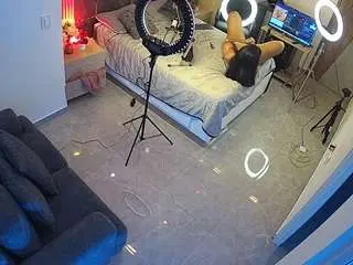 Camsoda Live Sex of voyeurcam-casa-salsa-bedroom-11