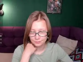 Camsoda Nude Webcam of emmaethereal