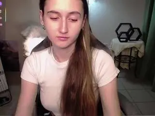 Camsoda Free Porn Cam of ave-costly