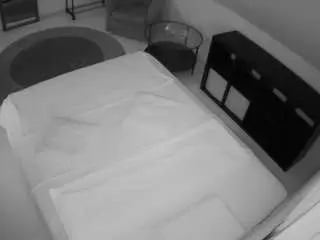 Camsoda Free Live Porn of voyeurcam-julmodels-whitebed-2
