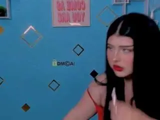 Camsoda Adult Video Chat of amanda-striking