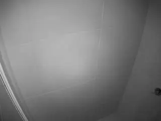 Camsoda Free Porn Cam of voyeurcam-casa-salsa-bathroom-8