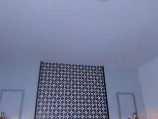Camsoda Free Porn Cam of viky-petitee