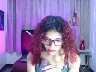 Camsoda Nude Webcam of luisa-torres1