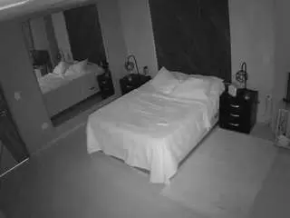 Camsoda Free Porn Cam of voyeurcam-casa-salsa-bedroom-4