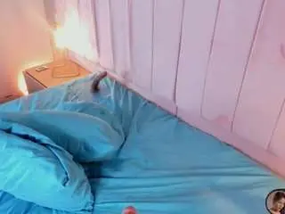 Camsoda Sex Chat of hillary-collins