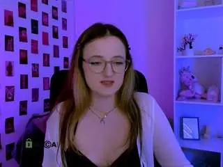 Camsoda Adult Video Chat of caroline-rose
