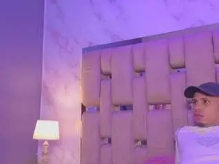 Camsoda Watch Live Sex Cams of romeoandjulietta