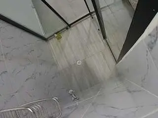 Camsoda Free Porn Cam of voyeurcam-jb-shower-2