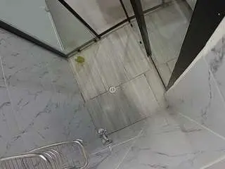 Camsoda Sex Cam of voyeurcam-jb-shower-2