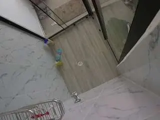 Camsoda Private Sex Chat of voyeurcam-jb-shower-2
