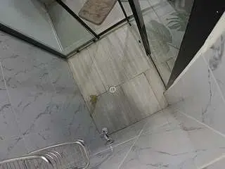 Camsoda Free Porn Cam of voyeurcam-jb-shower-2