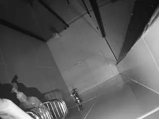 Camsoda Nude Webcam of voyeurcam-jb-shower-2