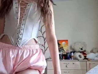 Camsoda Free Porn Cam of loviequinerly