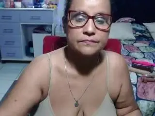 Camsoda Adult Webcam of samy-mature