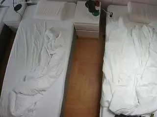 Camsoda Adult Video Chat of voyeurcam-julmodels-bed-5