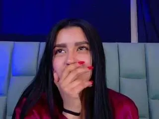 Camsoda Free Live Porn of emilyy05