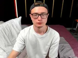 Camsoda Adult Webcam of emmitbarker