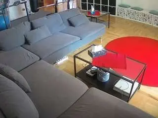 Camsoda Adult Webcams of voyeurcam-julmodels-living-3