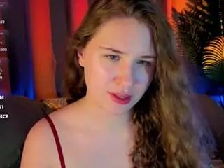 Camsoda Best Webcam of elsiee-cuttiess