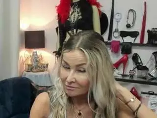 Camsoda Sex Cam of luxcrystal