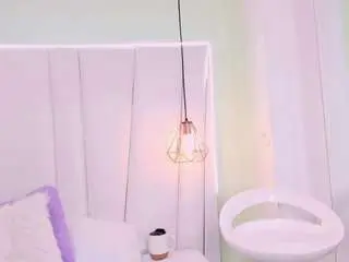 Camsoda Free Live Porn of camilamendoza1