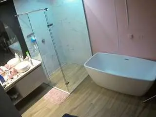 Camsoda Sex Chat of voyeurcam-casa-salsa-bathroom-2