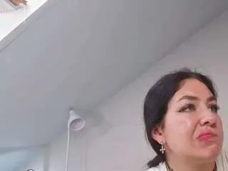 Camsoda Watch Live Sex Cams of sofia-conner