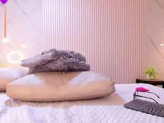 Camsoda Private Sex Chat of luna-taylorss