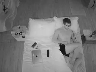 Camsoda Watch Live Sex Cams of voyeurcam-celticiron-01