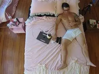 Camsoda Free Porn Cam of voyeurcam-celticiron-01